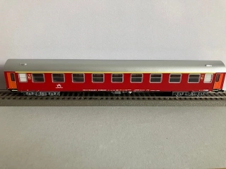HO Roco 6200230, osobní vůz 1. třídy ZSSK